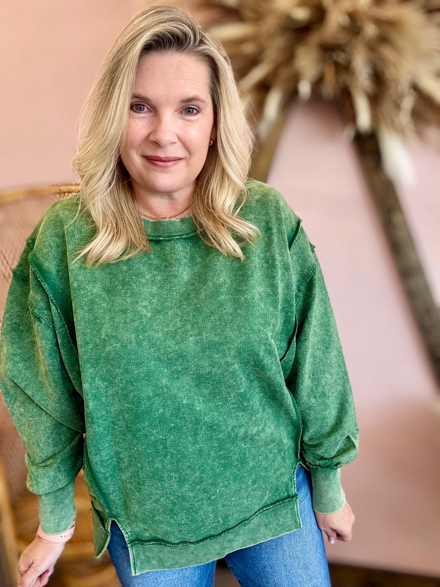 Exposed Seam Sweatshirt Dark Green