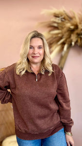 Wear Anywhere Zipper Pullover Brown