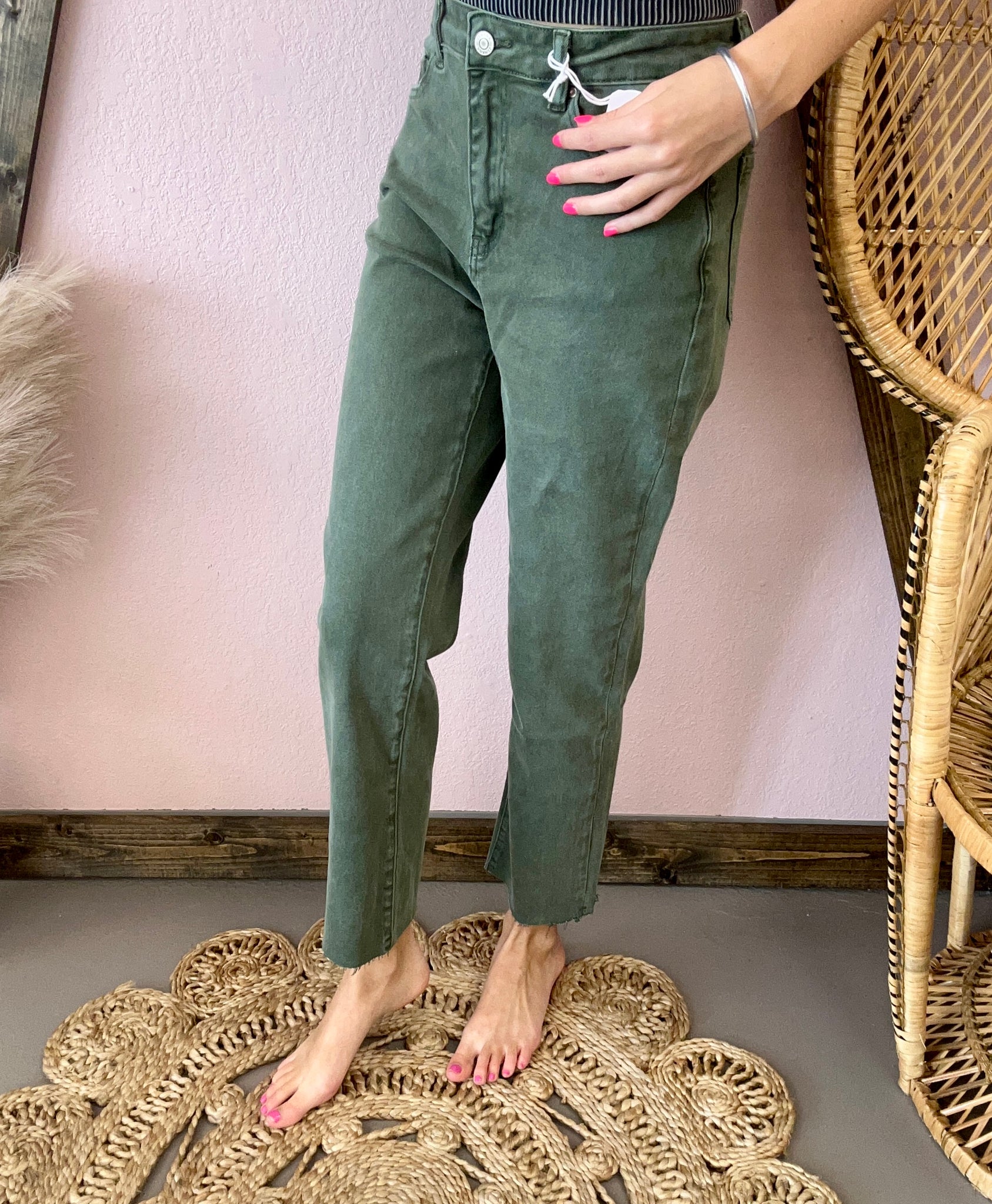 Cropped Straight Jeans Olive