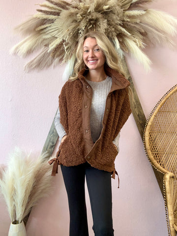 Lacey Faux Fur Vest Brown