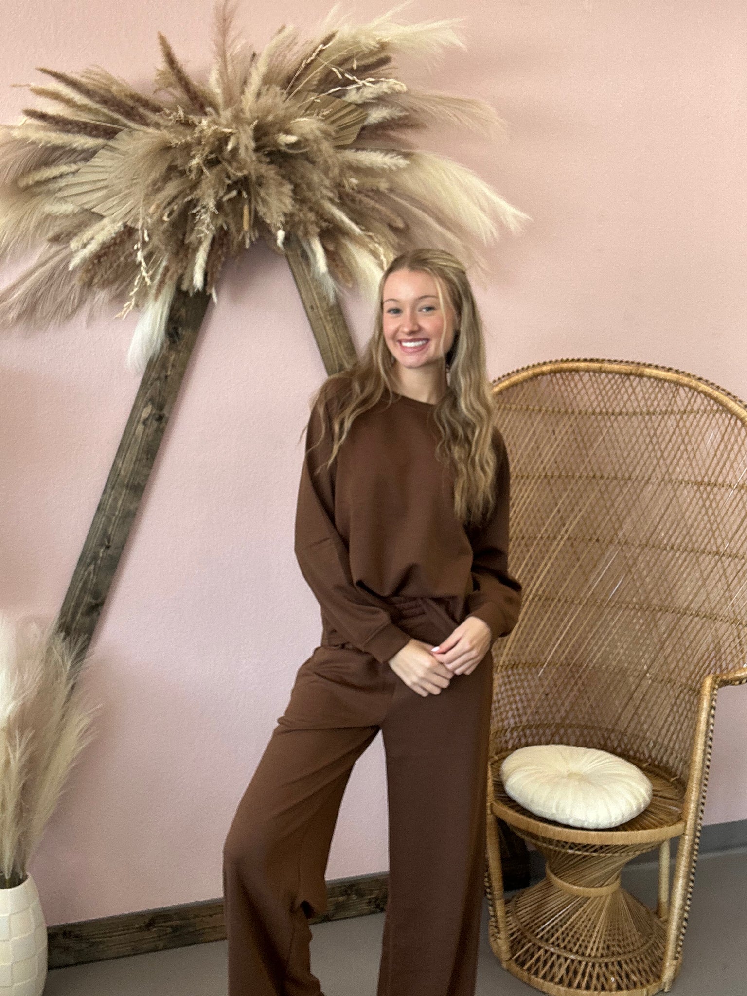 Scuba Pullover Pants Set Brown
