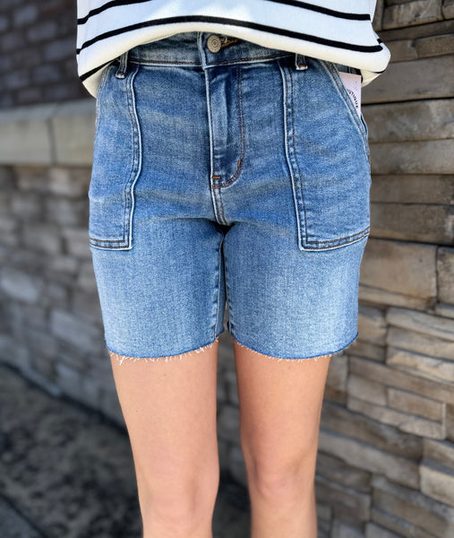 Judy Blue Mid-Rise Pocket Bermuda Shorts
