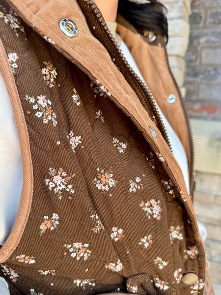 Ditsy Floral Quilted Mock Neck Vest Brown