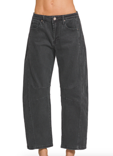 The Main Character Barrel Black