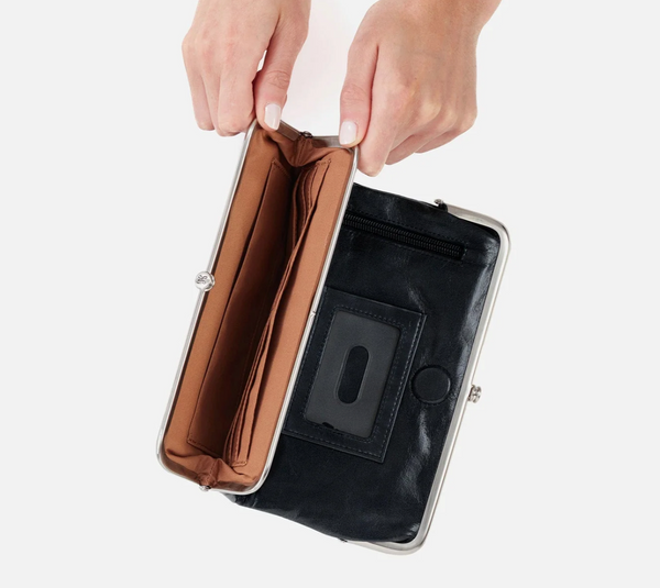 HOBO Lauren Clutch Black