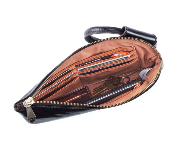 HOBO Sable Wristlet Black
